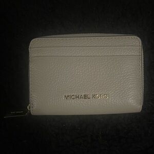 Michael Kors light pink Leather Card Holder